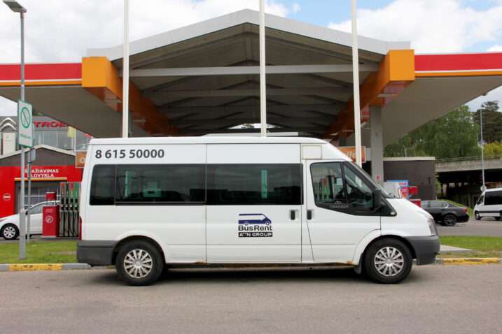12 VIETU MIKROAUTOBUSO NUOMA vILNIUJE
